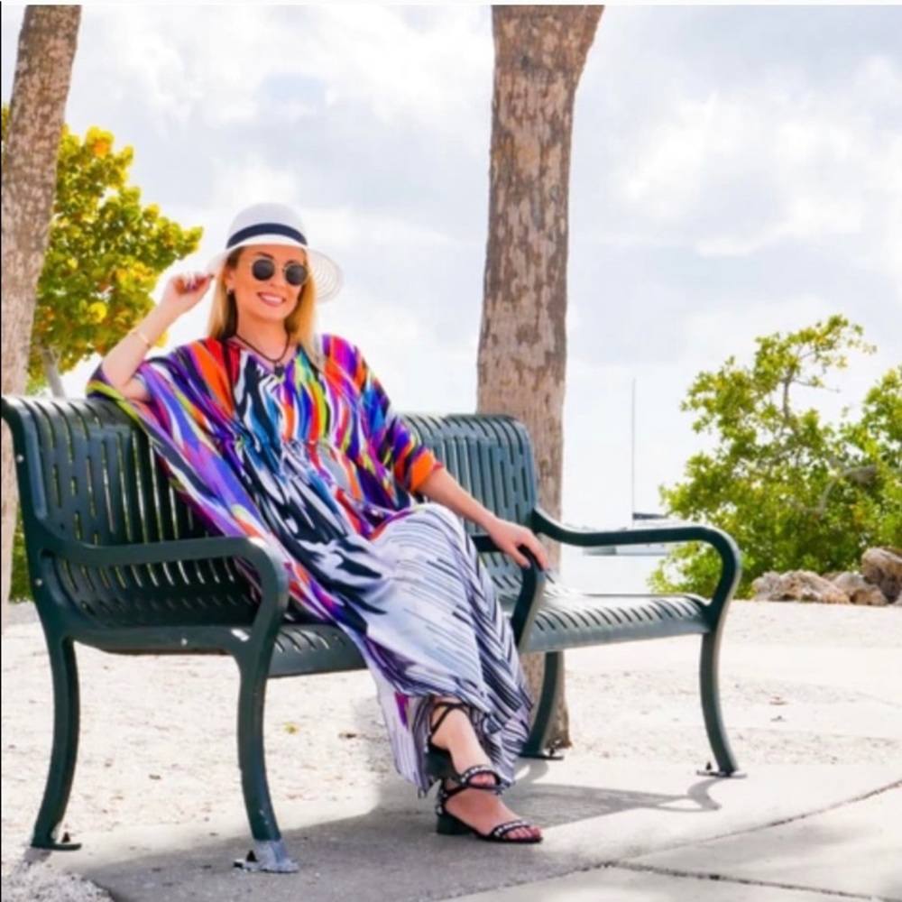 Drawstring V-Neck Multicolored Kaftan - Picture 5 of 5